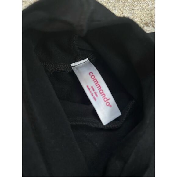 Commando Minimalist Turtleneck Top Sleeveless Black Women's One-Size - Picture 4 of 4